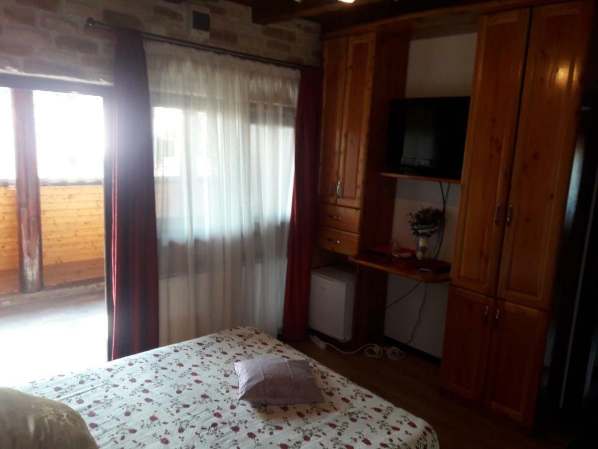 Hotel Casa Daos Nucşoara Zewnętrze zdjęcie